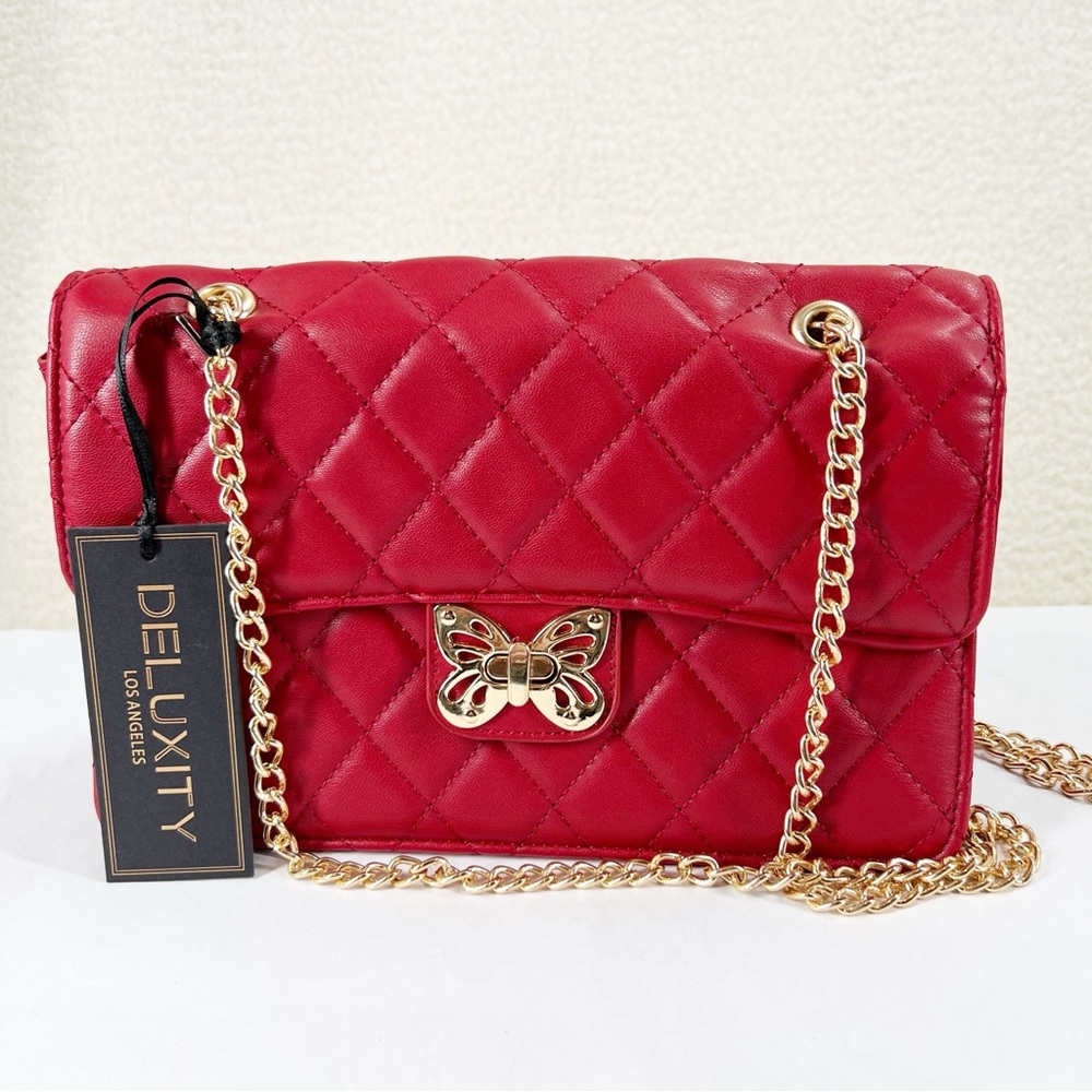 Deluxity Los Angeles Red  Gold Chain Quilted Adjustable Shoulder Bag NEW